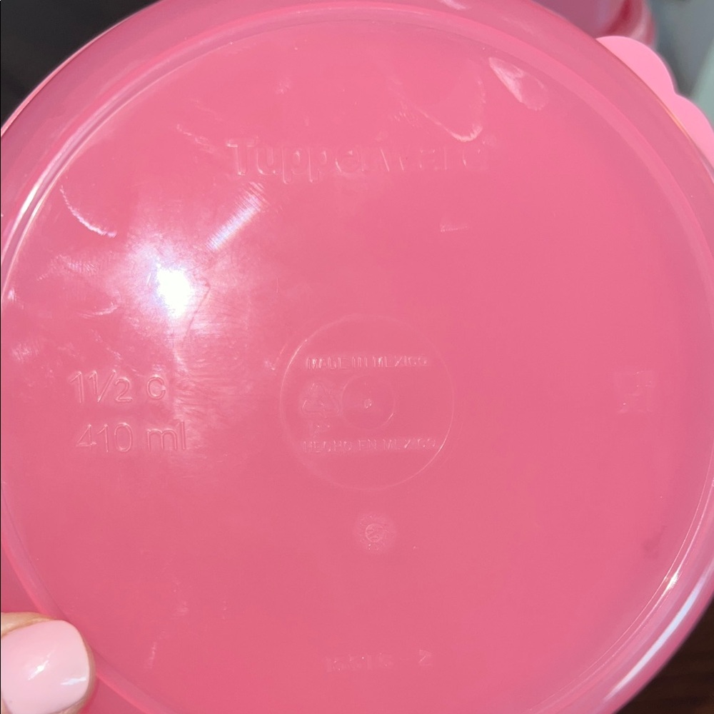 Tupperware 1.5 cup new pink  Stackable Food Storage Containers - Set of 5 - Picture 3 of 3